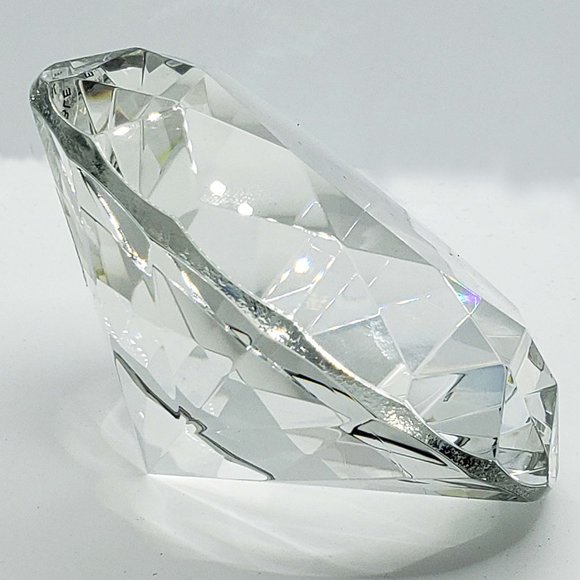 unknown Other - Brilliant faceted diamond shaped 4" crystal